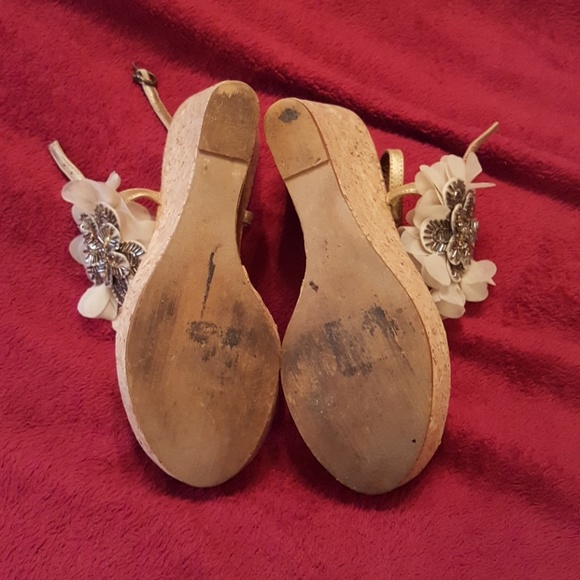 Spring Sandals - Picture 3 of 5